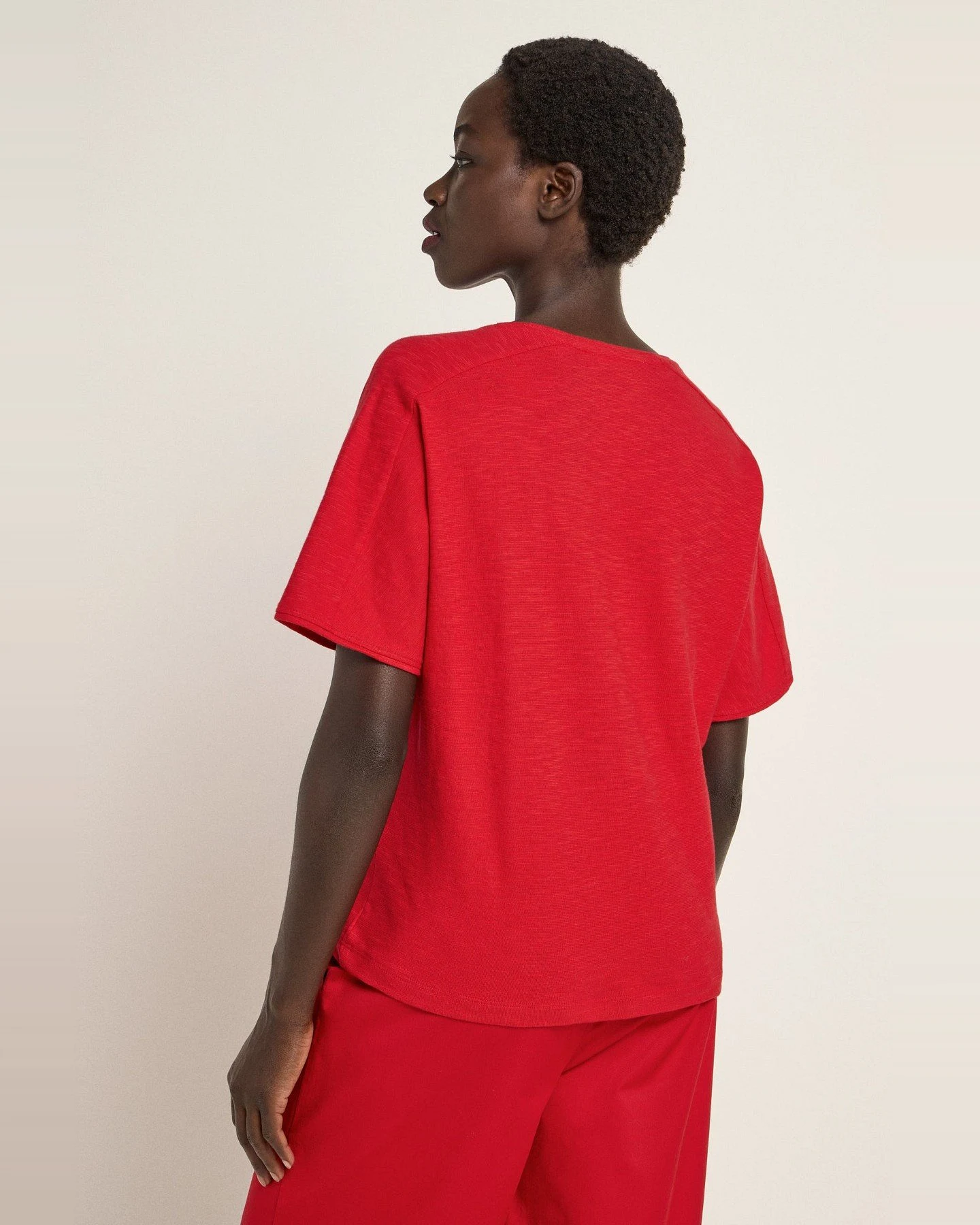 T-Shirt V-Ausschnitt – Ansicht 5