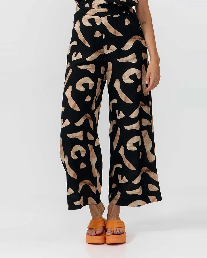 Hose Hatta Print Stones Schwarz