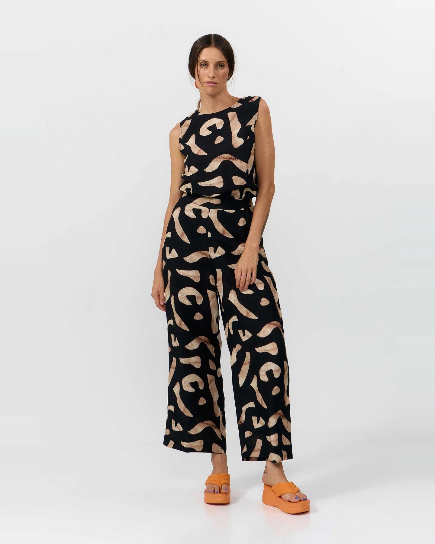 Hose Hatta Print Stones Schwarz – Ansicht 2