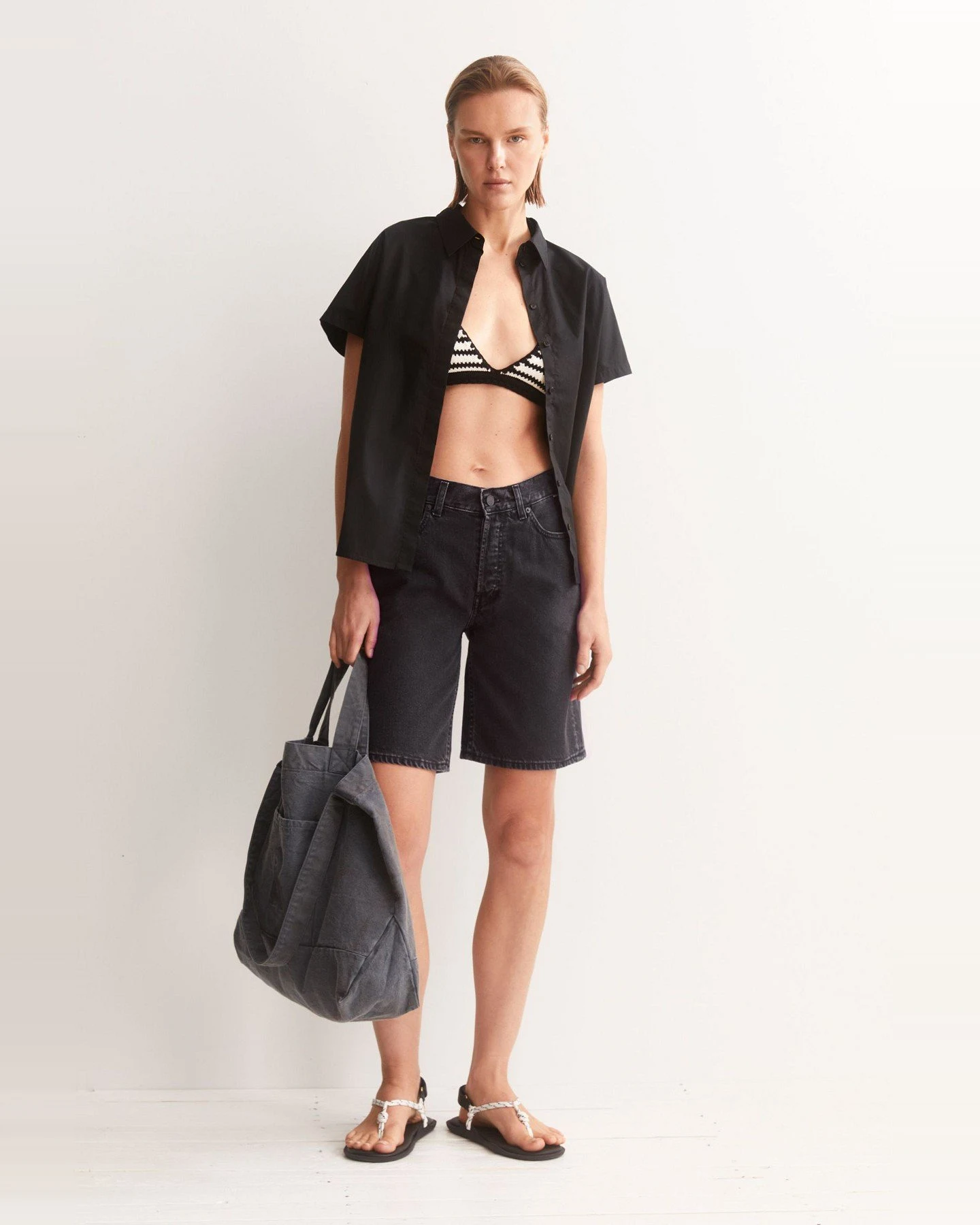 Jeansshorts Thalinaa Ebony Black – Ansicht 5