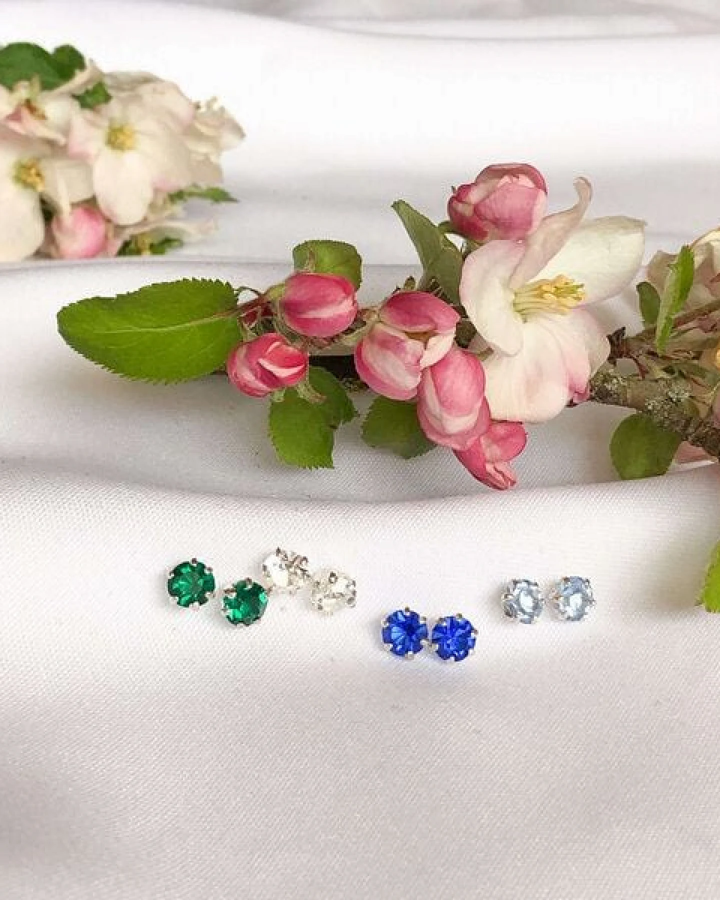 pakilia Silber Ohrstecker Steinchen Fair-Trade und handmade – Ansicht 3