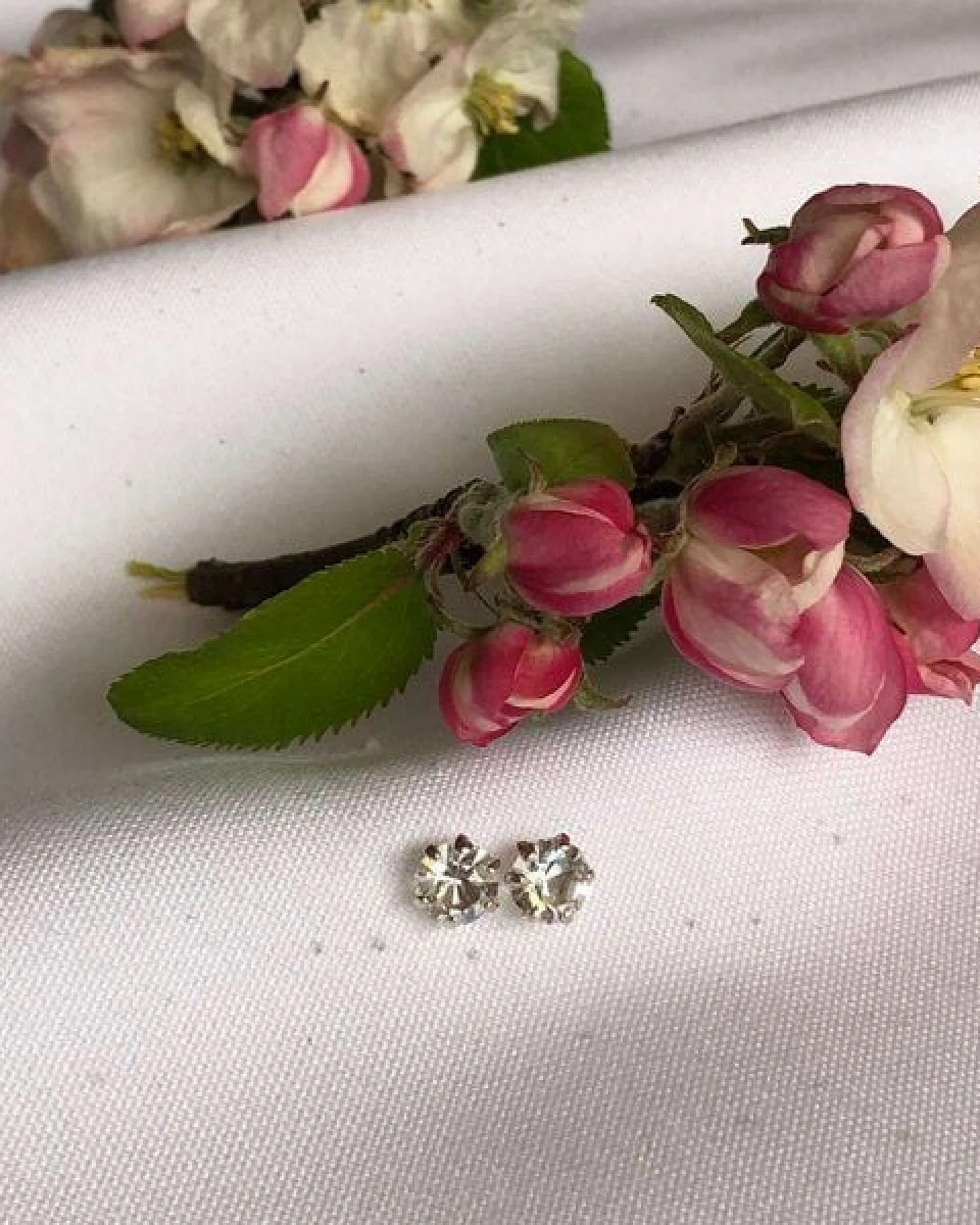 pakilia Silber Ohrstecker Steinchen Fair-Trade und handmade – Ansicht 4