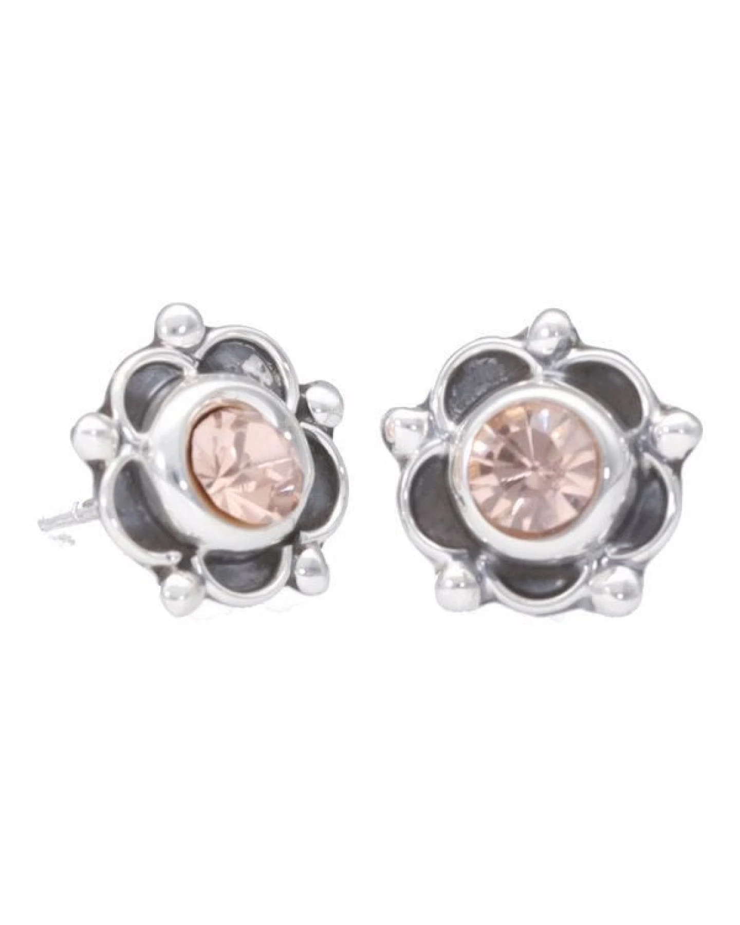 pakilia Silber Ohrstecker Seerose Fair-Trade und handmade – Ansicht 2