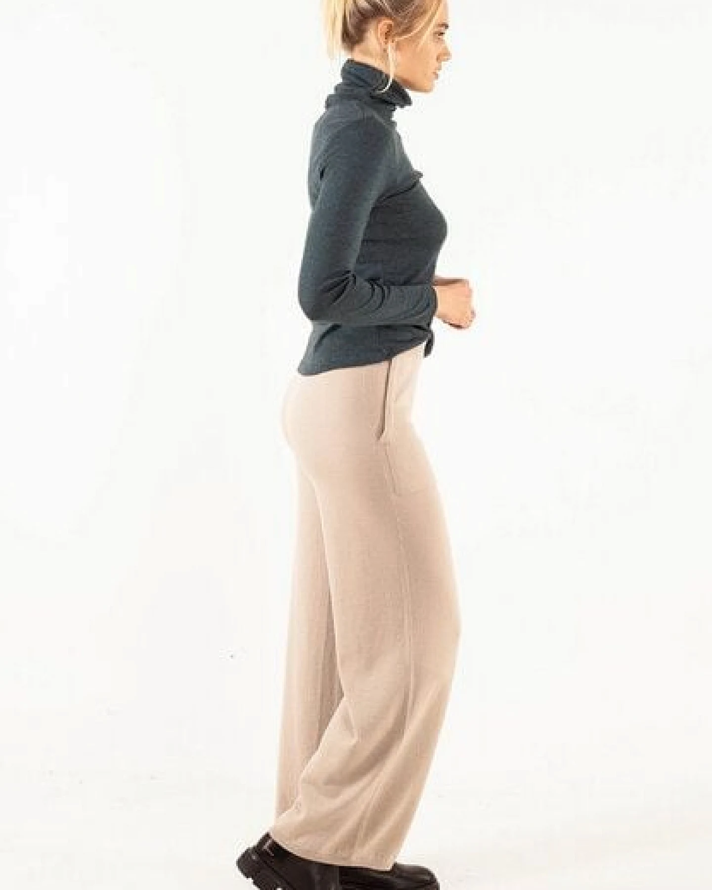 Alma & Lovis Strickhose aus Bio-Baumwoll-/Woll-Mix – Ansicht 4