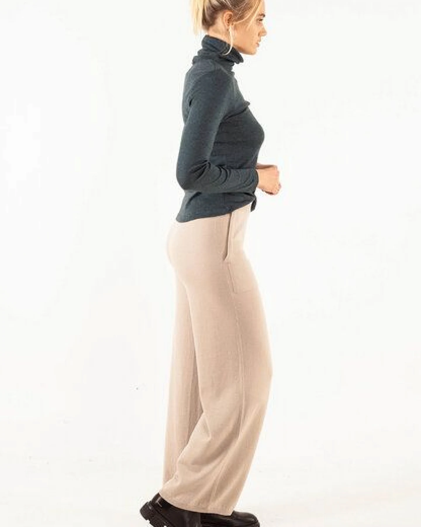 Alma & Lovis Strickhose aus Bio-Baumwoll-/Woll-Mix – Ansicht 4