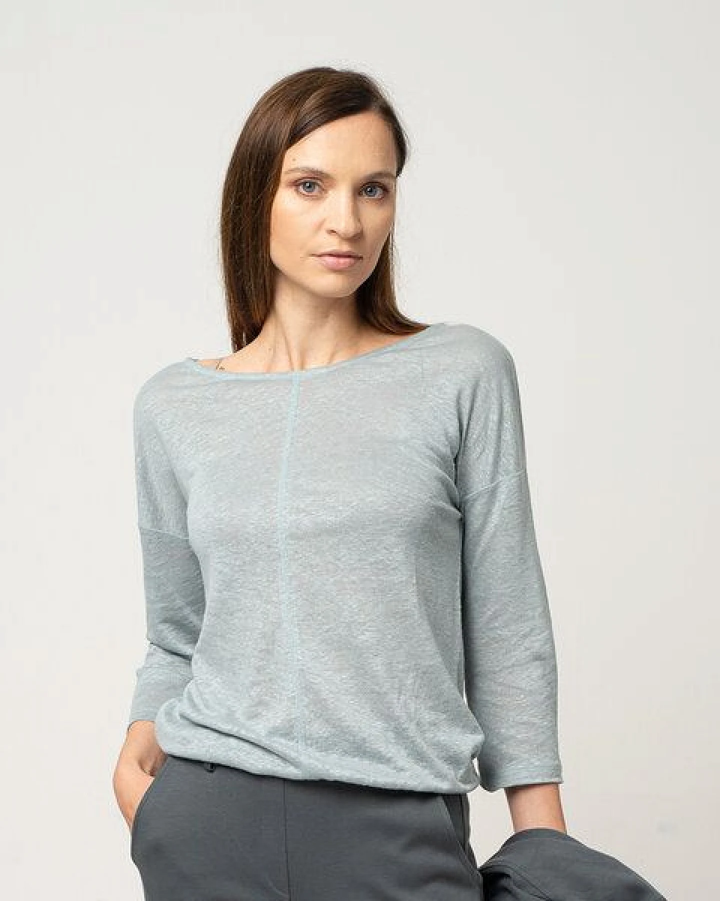 Alma & Lovis Sommer Leinenshirt aus Leinen-Jersey – Ansicht 3