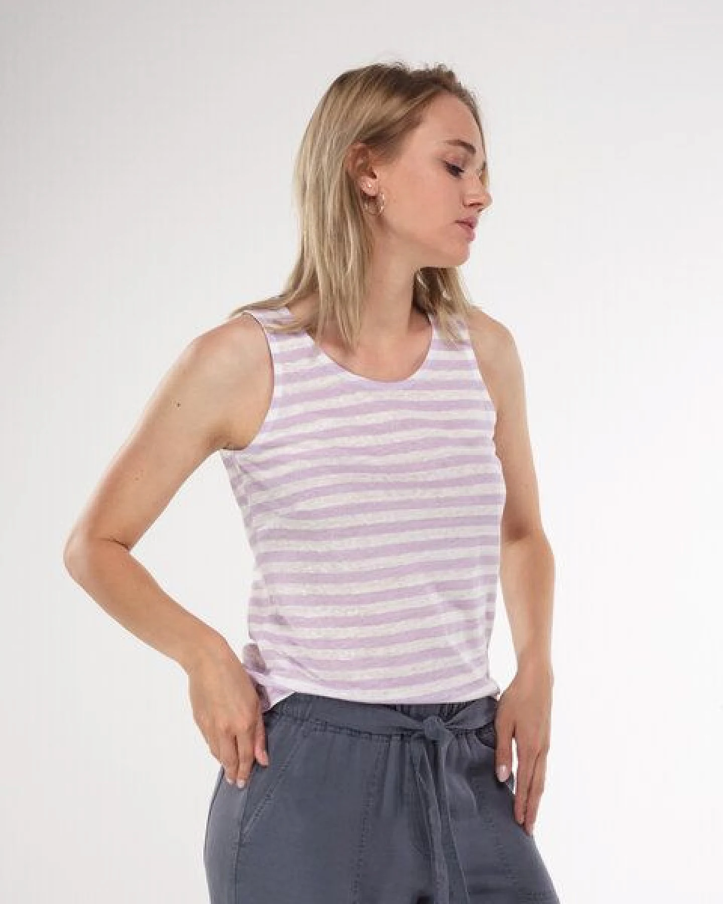 Alma & Lovis Ringel-Leinentop im Regular-Fit – Ansicht 3