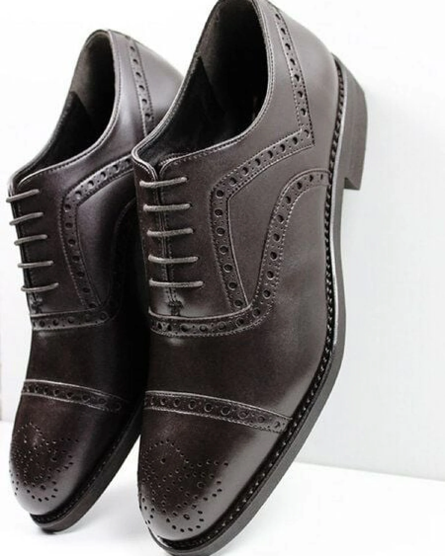 Will's Vegan Shop Goodyear Welt Brogues Dunkelbraun Herren – Ansicht 2