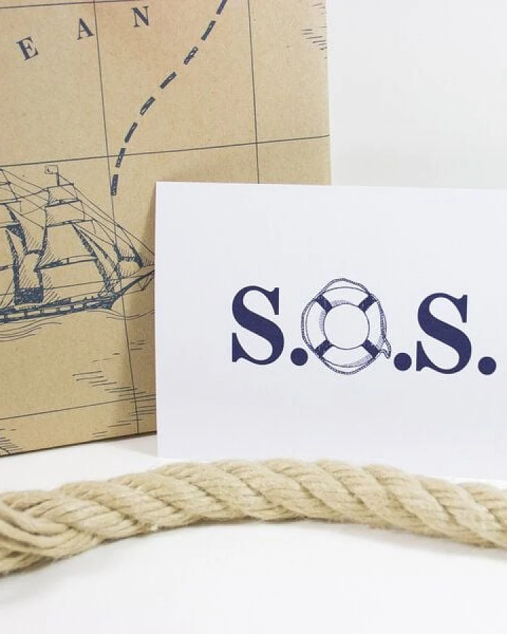 Bow & Hummingbird Postkarte S.O.S.