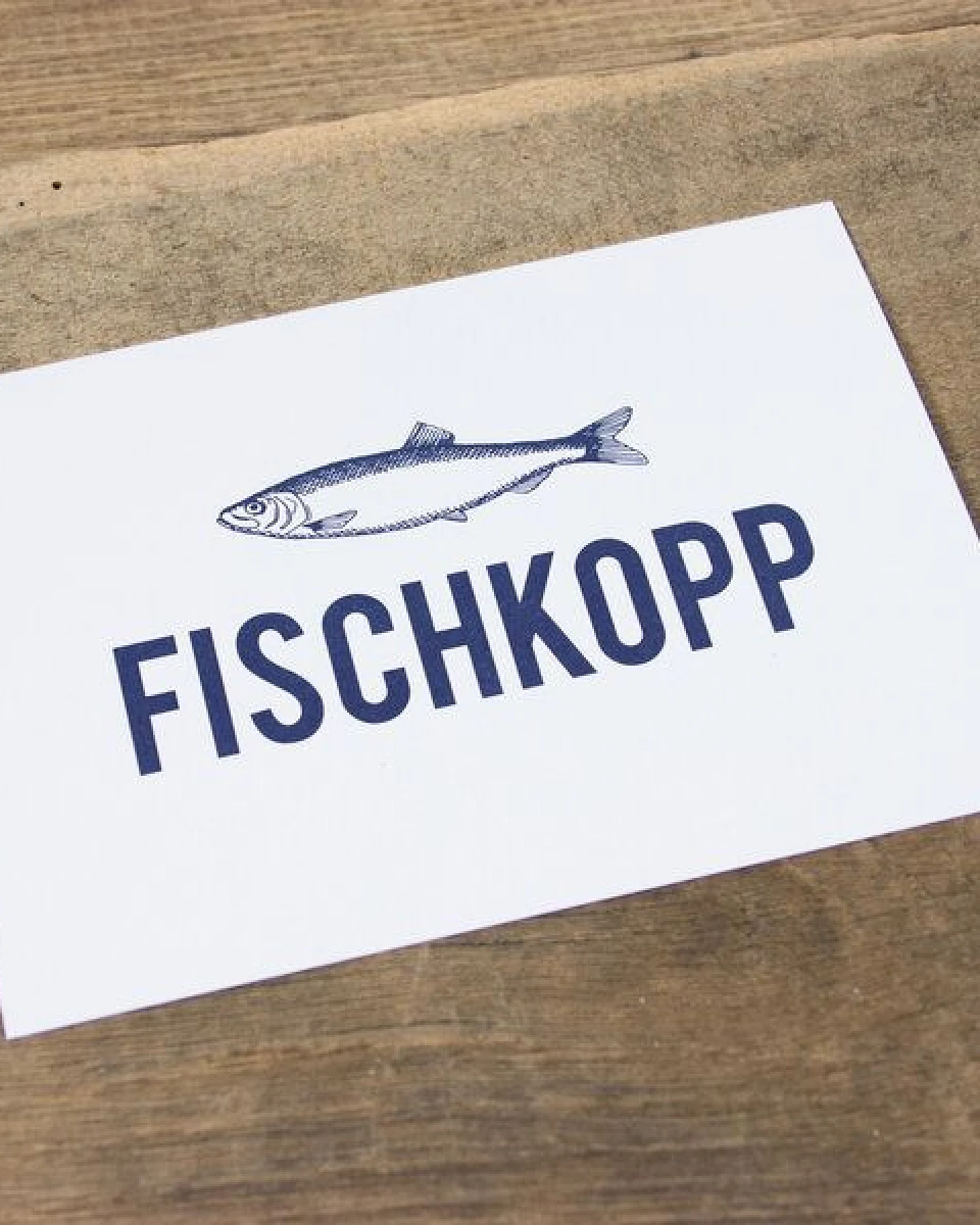 Bow & Hummingbird Postkarte Fischkopp – Ansicht 2