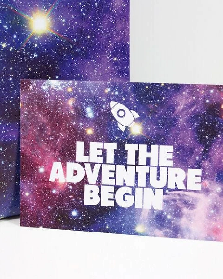 Bow & Hummingbird Postkarte Adventure