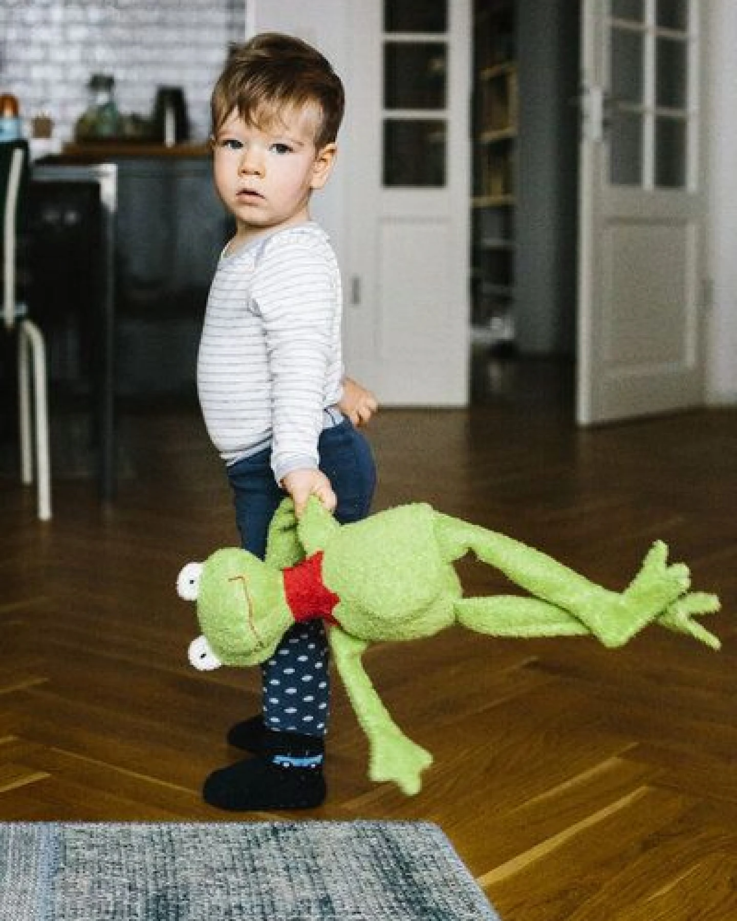 Efie Spiel-Schlenker & Kuscheltier Frosch, kbA-organic – Ansicht 3