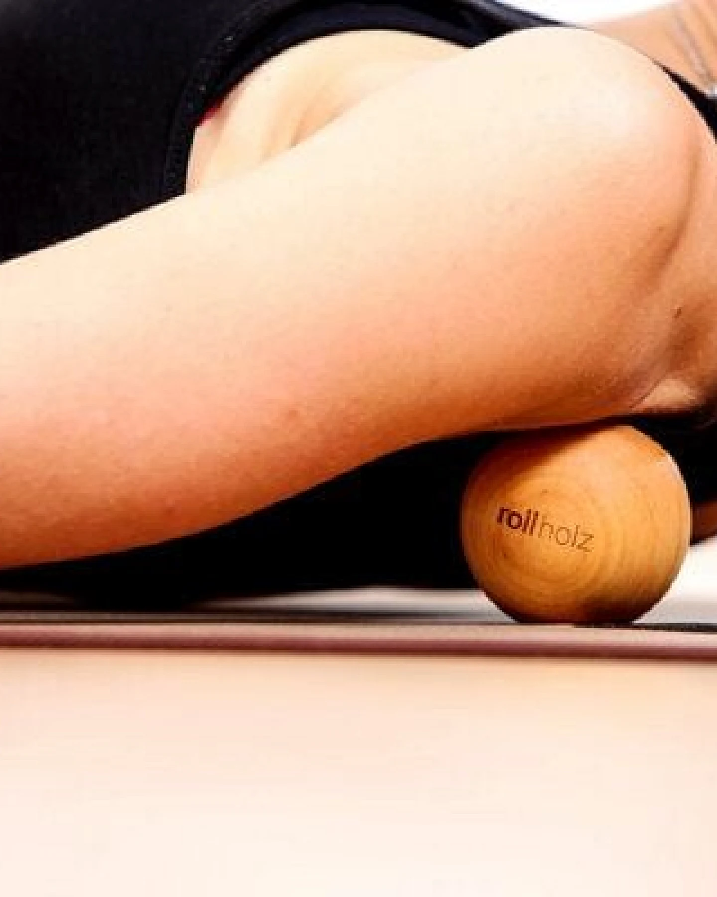 rollholz Faszienkugel - nachhaltiges Faszientraining und Eigenmassage – Ansicht 4