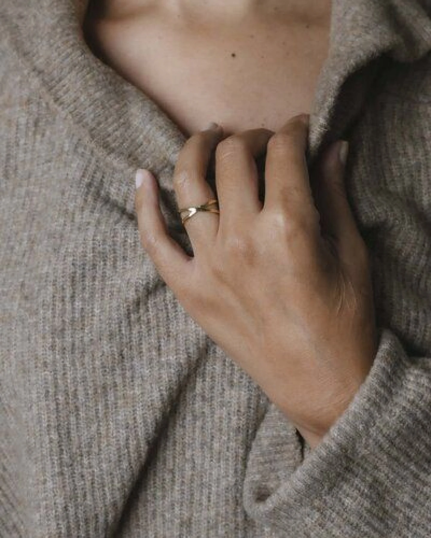Jyoti - Fair Works Ring Karana Messing/ Silber – Ansicht 3