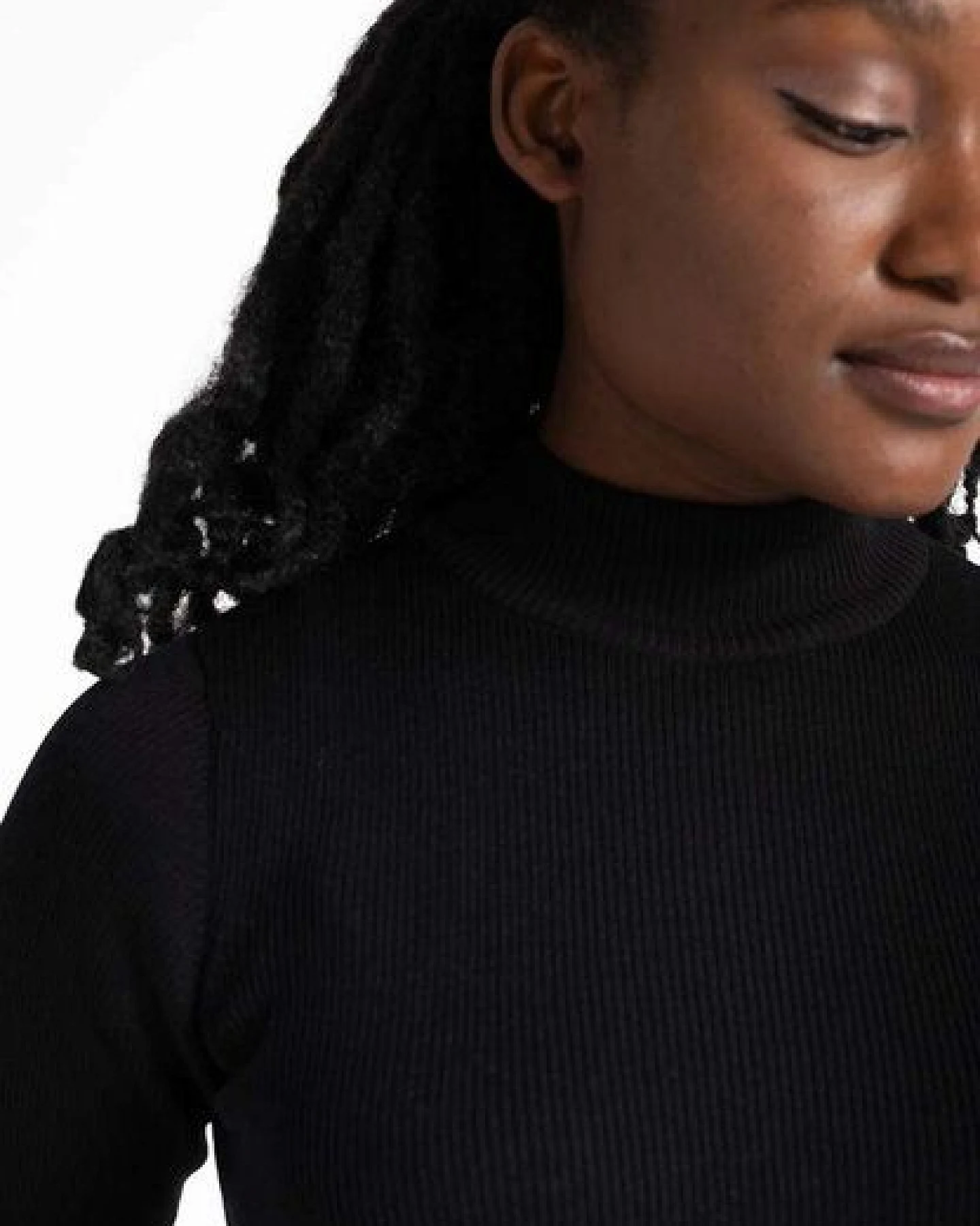 Alma & Lovis Rollkragen-Pullover aus Bio-Baumwolle – Ansicht 3