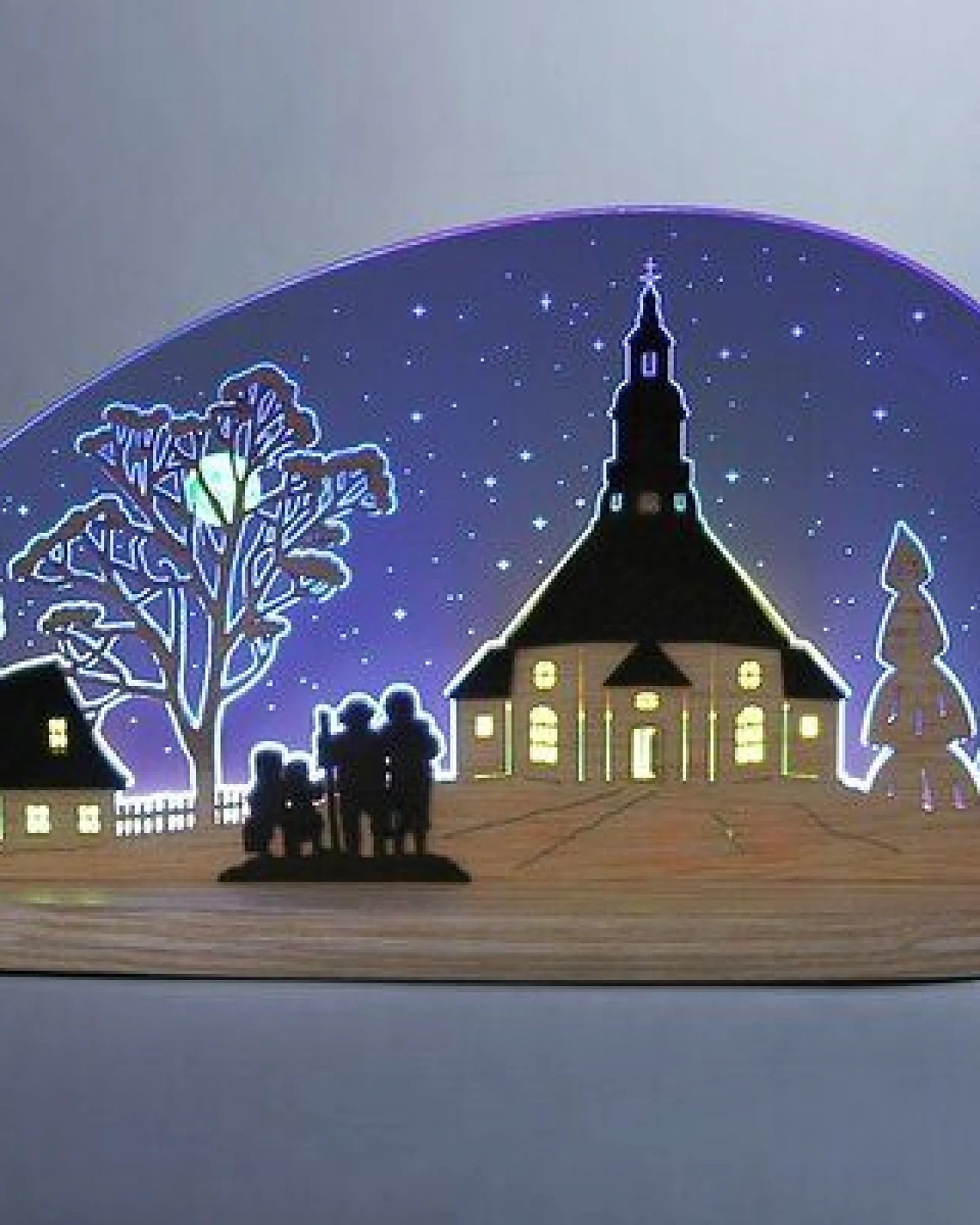 Weigla® Holzkunst Die Motivleuchte „Seiffener Kirche“ 3 D Effect aus dem Erzgebirge – Ansicht 2