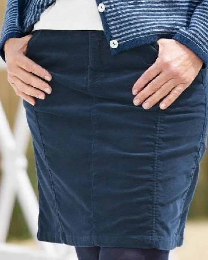 Bloomers Velvet Rock