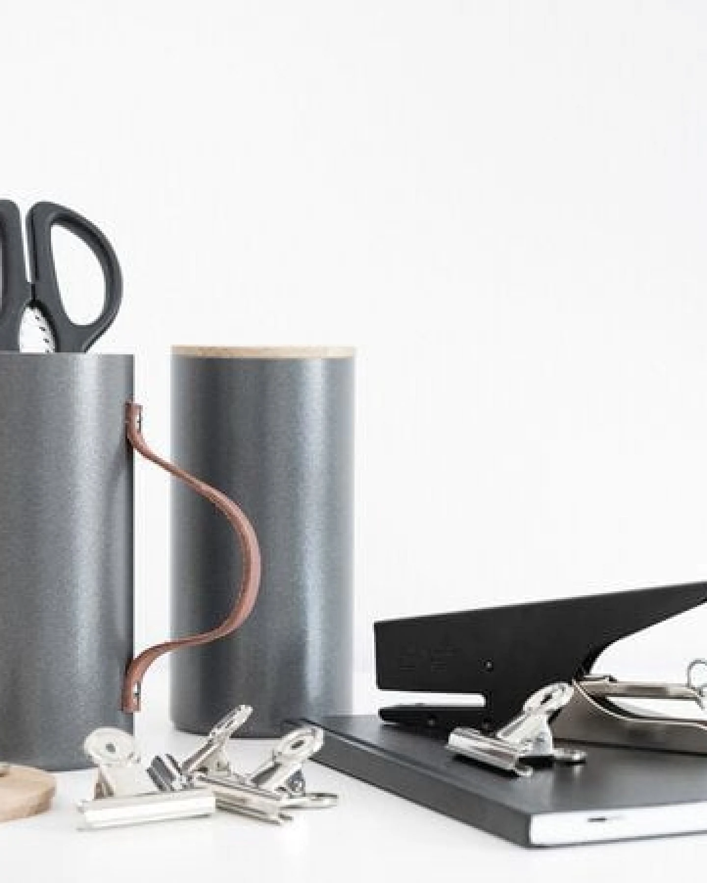 werkvoll by Lena Peter Recycling Feuerlöscher Henkeldose FIRE – Ansicht 2