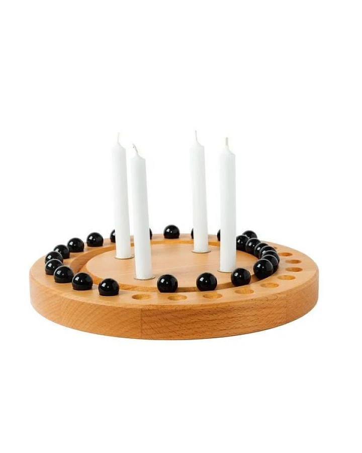 klotzaufklotz Adventskalender und Adventskranz mit Baumkerzen