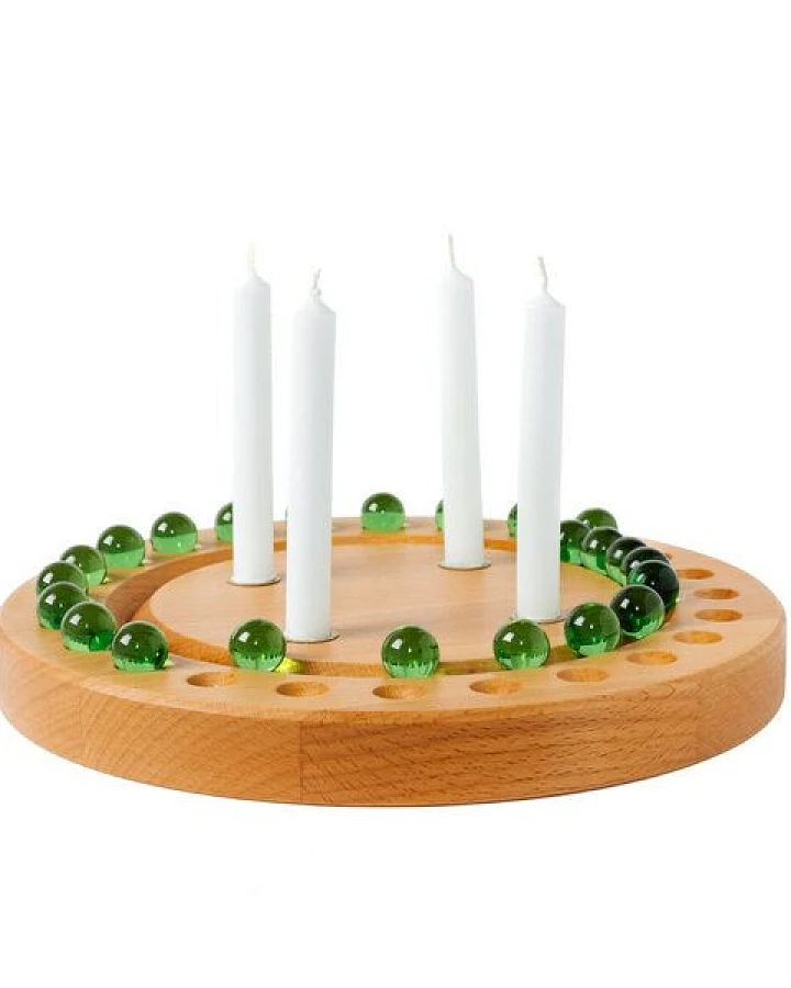 klotzaufklotz Adventskalender und Adventskranz mit Baumkerzen