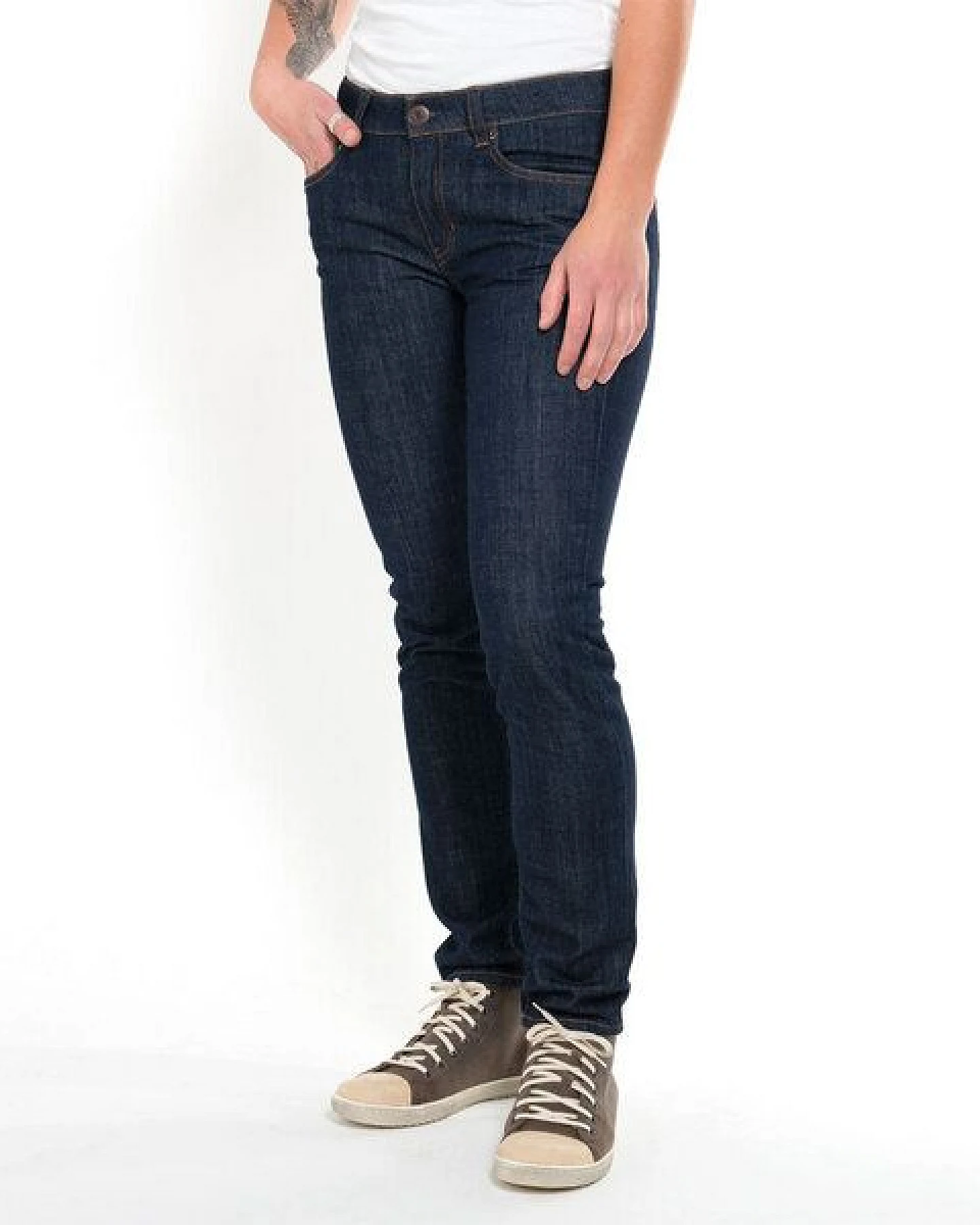 fairjeans dunkelblaue Jeans SLIMMY NAVY, schmales, anliegendes Bein, mittelhoher Bund, aus Bio-Cotton – Ansicht 2