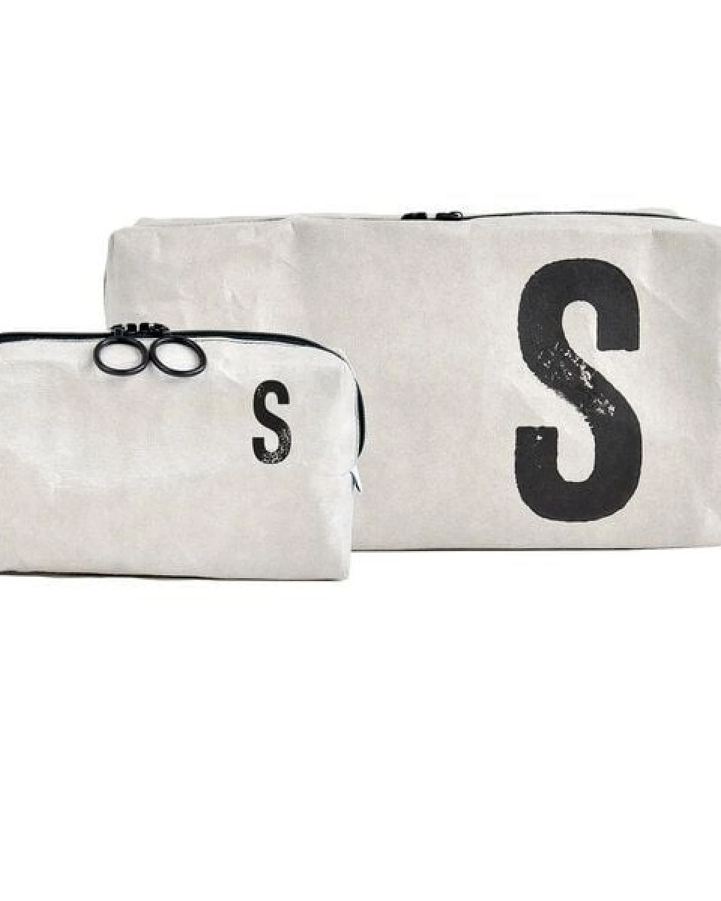 renna deluxe Kulturtasche und Kosmetiktasche mit Monogramm, vegan GRAU – Ansicht 3