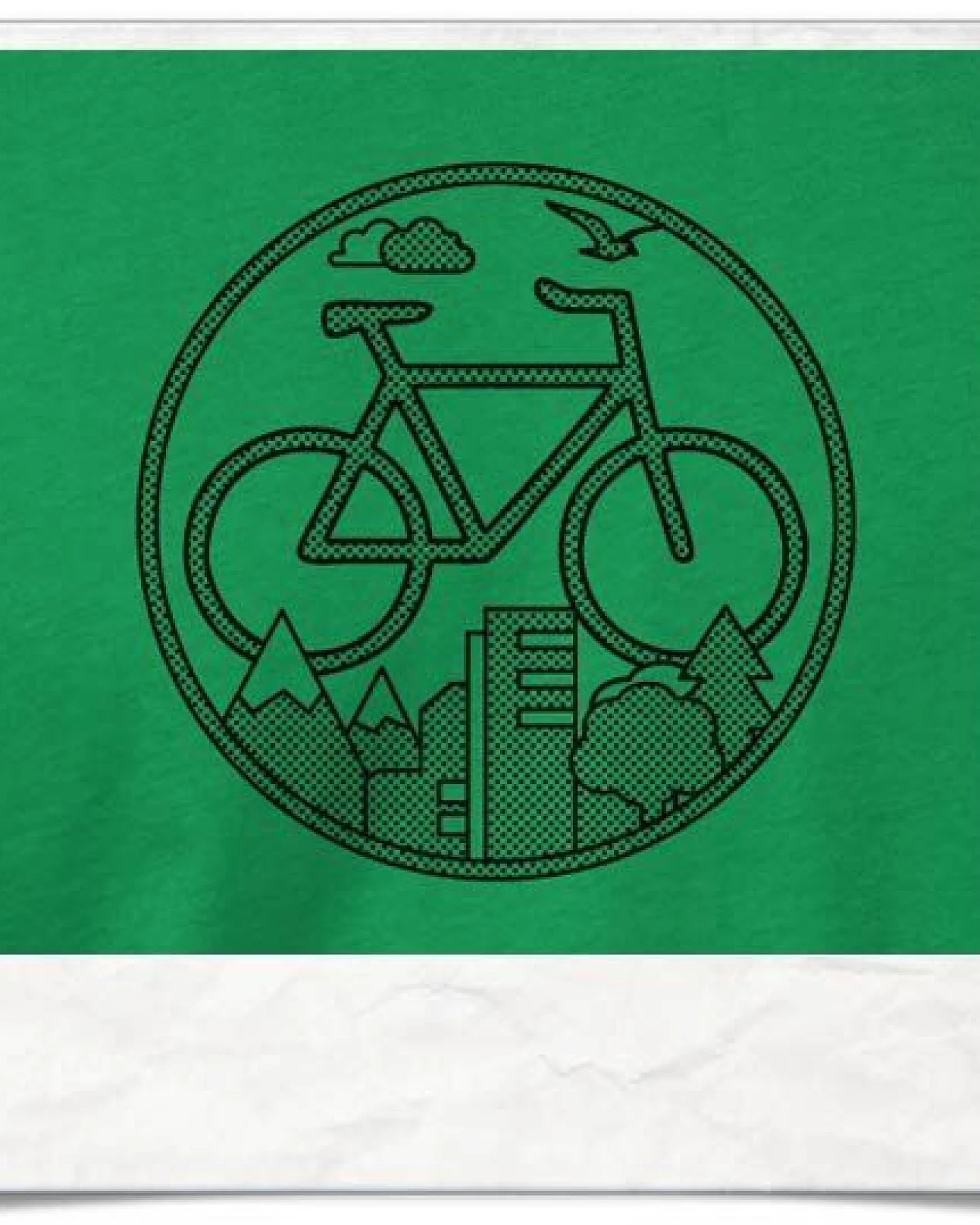 Picopoc Fahrrad / Stadt & Natur, Berge & Bäume T-Shirt in Grün & Schwarz – Ansicht 2