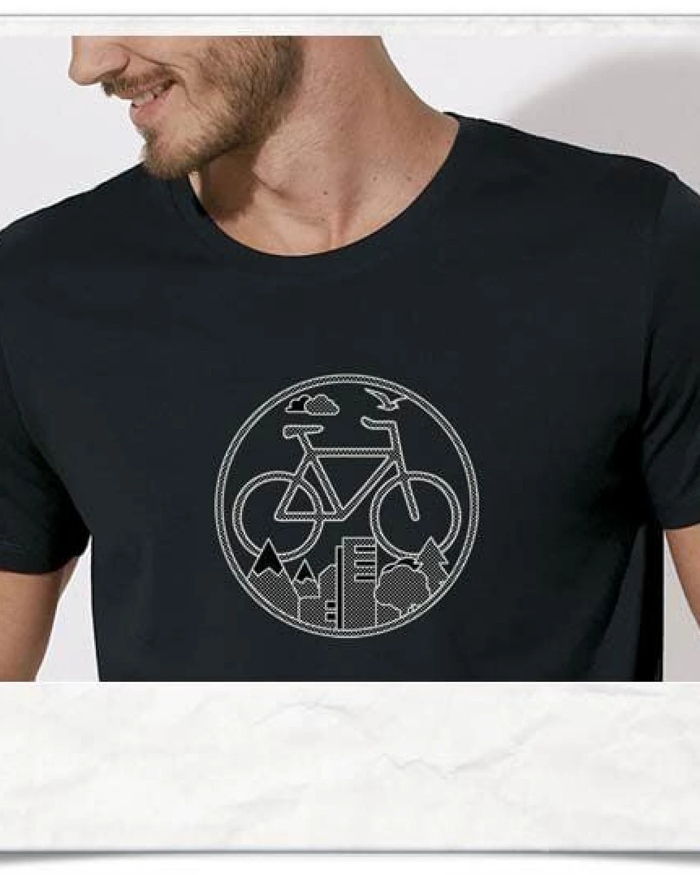 Picopoc Fahrrad / Stadt & Natur, Berge & Bäume T-Shirt in Schwarz & Weiß – Ansicht 4