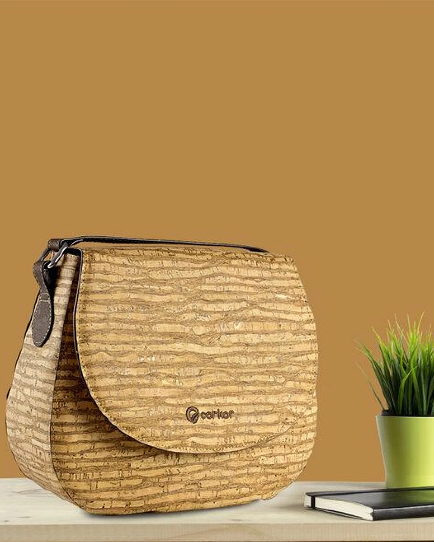 CORKOR SADDLE BAG Kork-Tasche – Ansicht 2