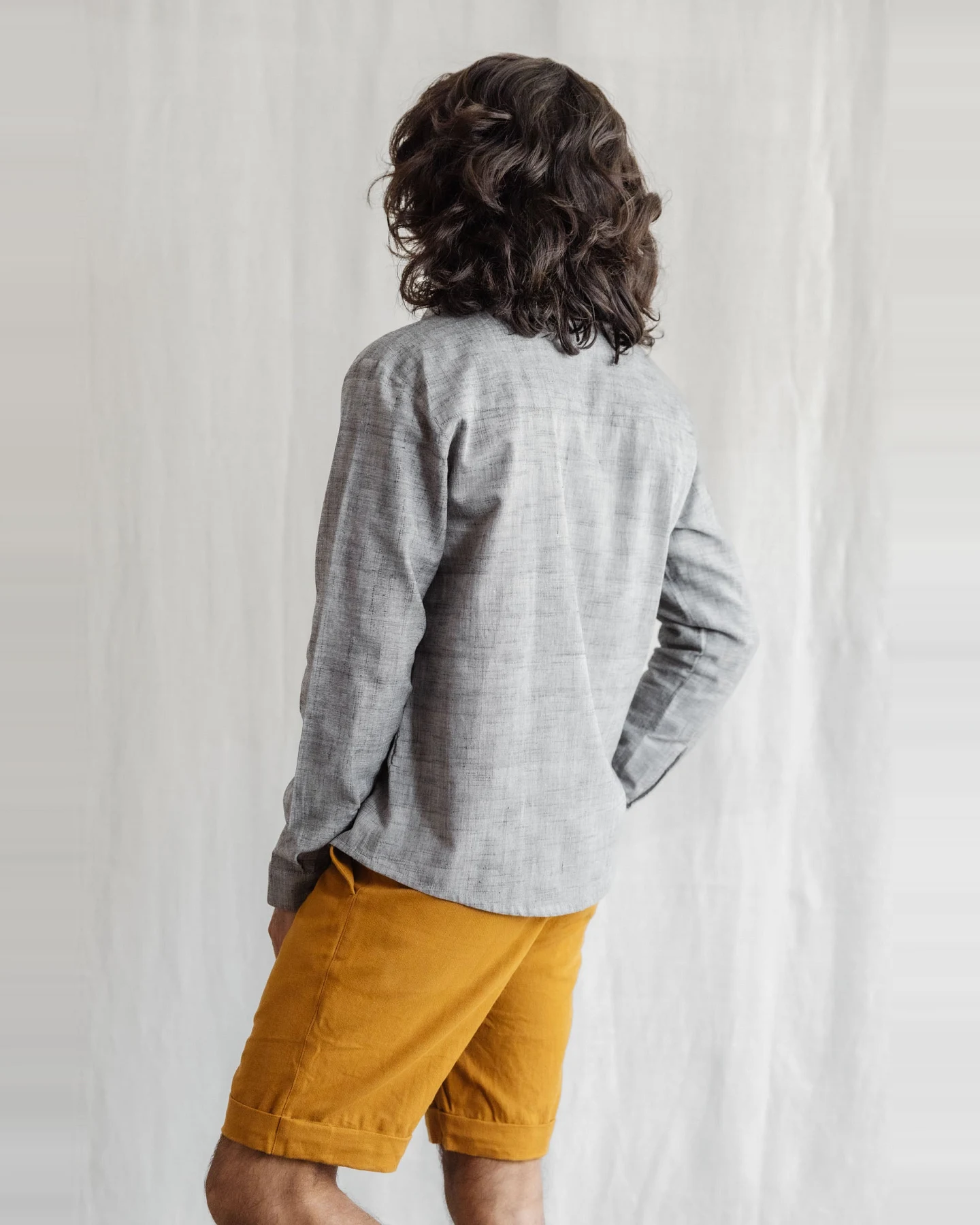 Jyoti - Fair Works Herren vegan Hemd Himat Grau – Ansicht 2
