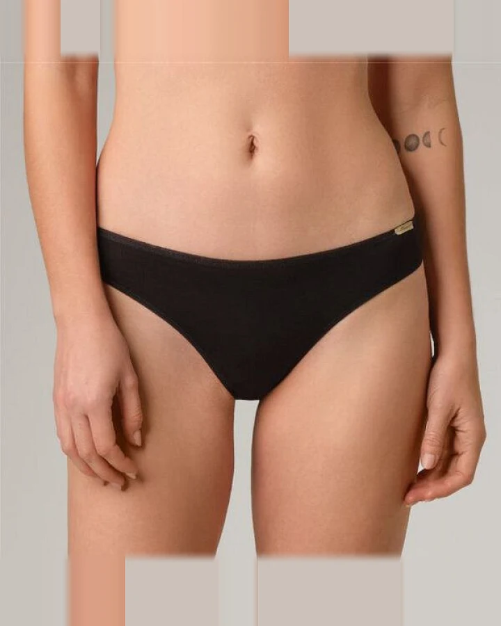 Schwarz
