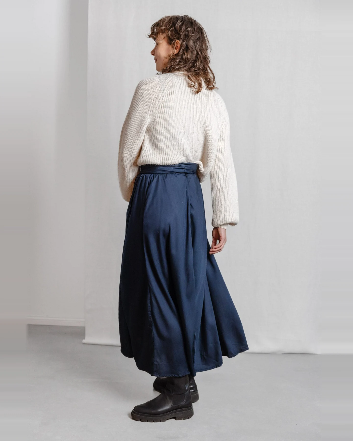 Jyoti Fair Works Damen vegan Rock Sarita Saphir Blau – Ansicht 2