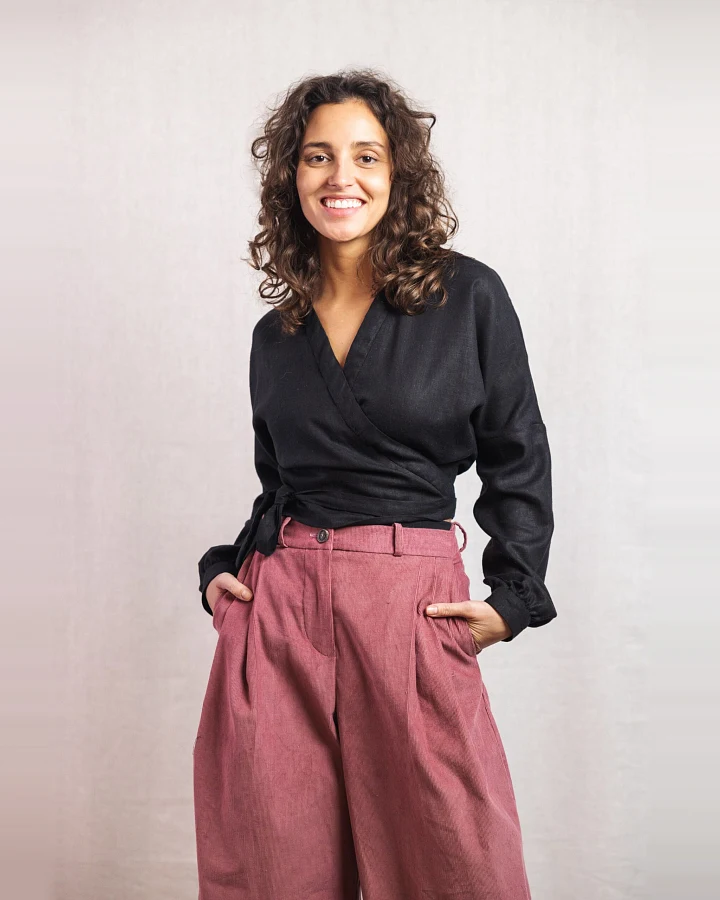 Jyoti Fair Works Damen vegan Wickelbluse Harita Schwarz