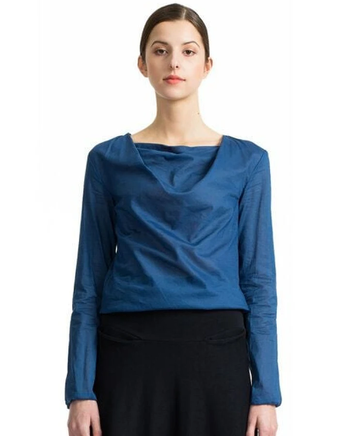Blau