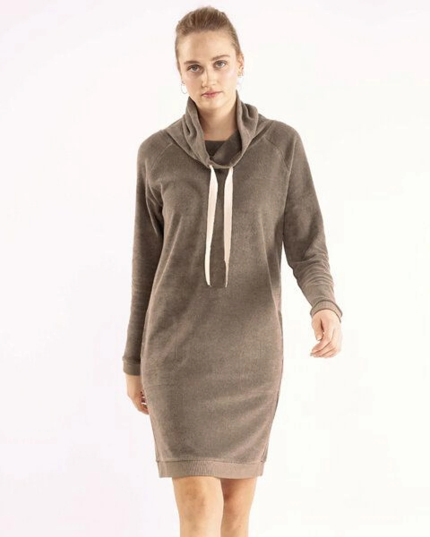 Alma & Lovis Frottier-Velourkleid aus Bio-Baumwolle – Ansicht 2