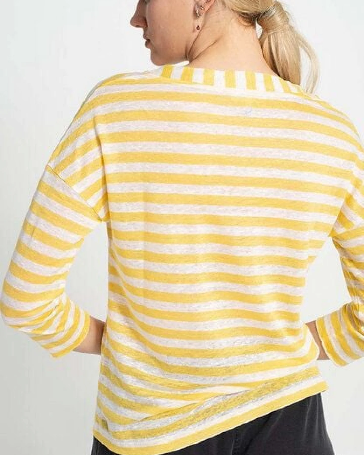 Alma & Lovis Leinenshirt im Regular-Fit aus Leinen – Ansicht 3