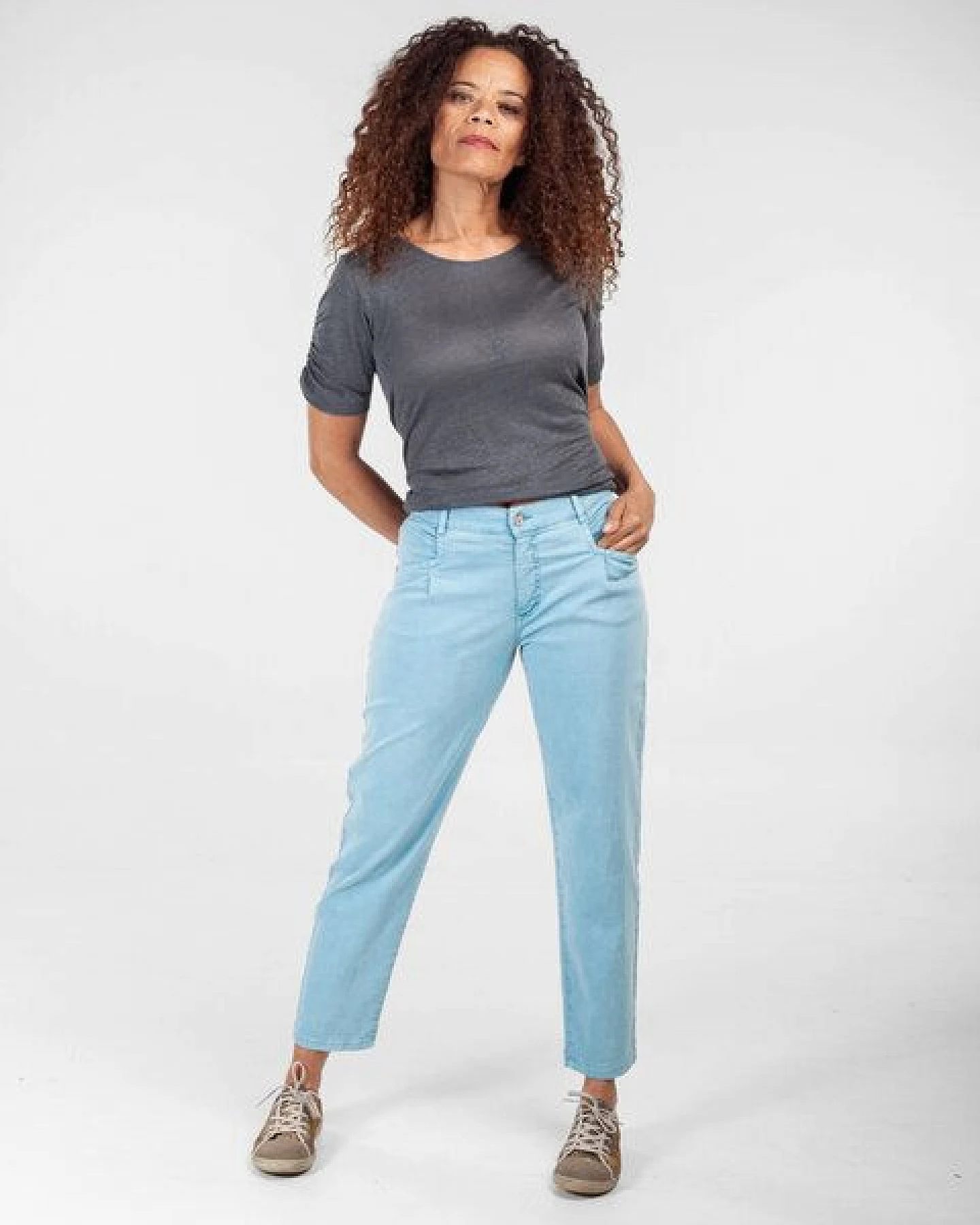 Alma & Lovis High Waist Jeans aus Bio-Baumwolle – Ansicht 2
