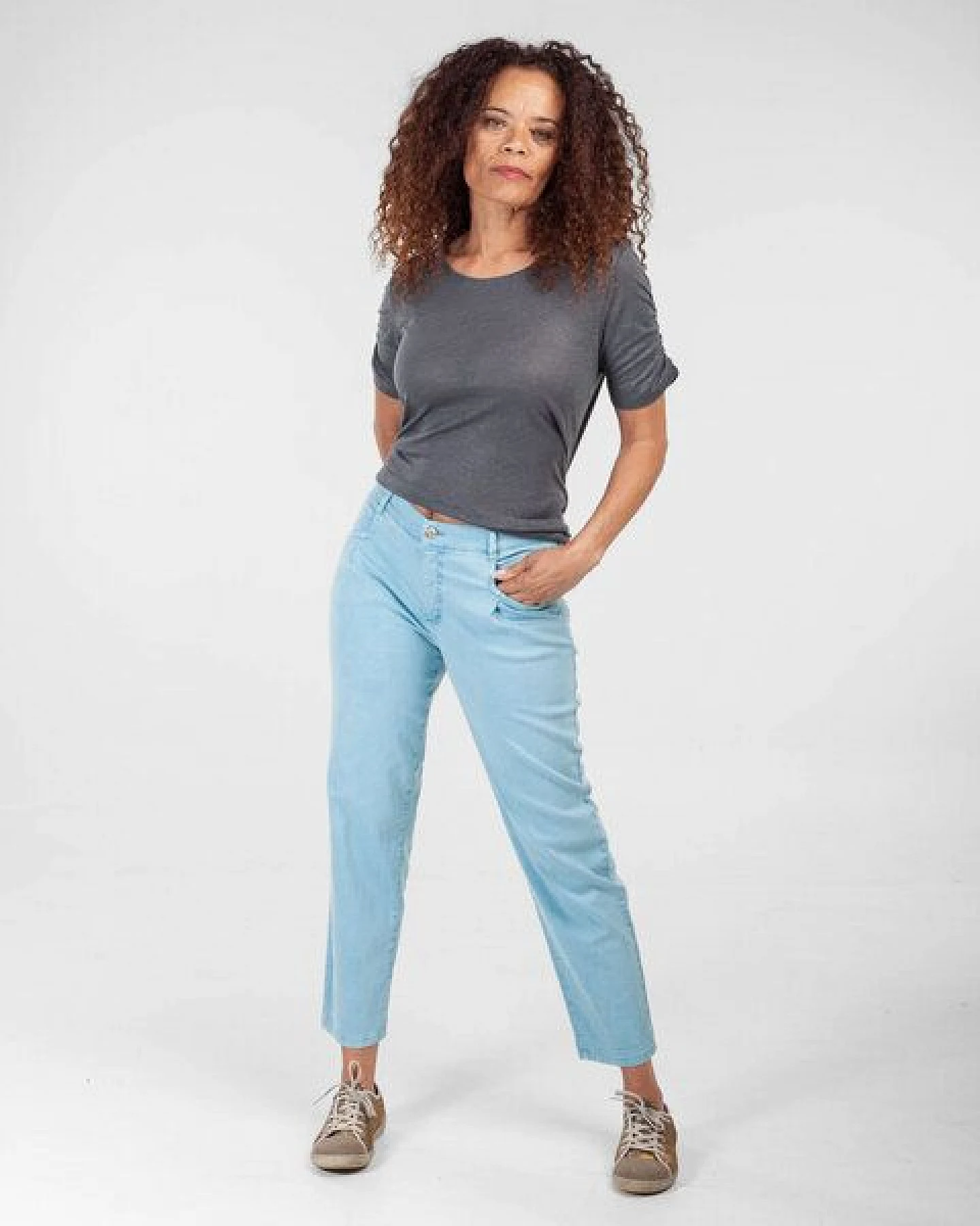 Alma & Lovis High Waist Jeans aus Bio-Baumwolle – Ansicht 4