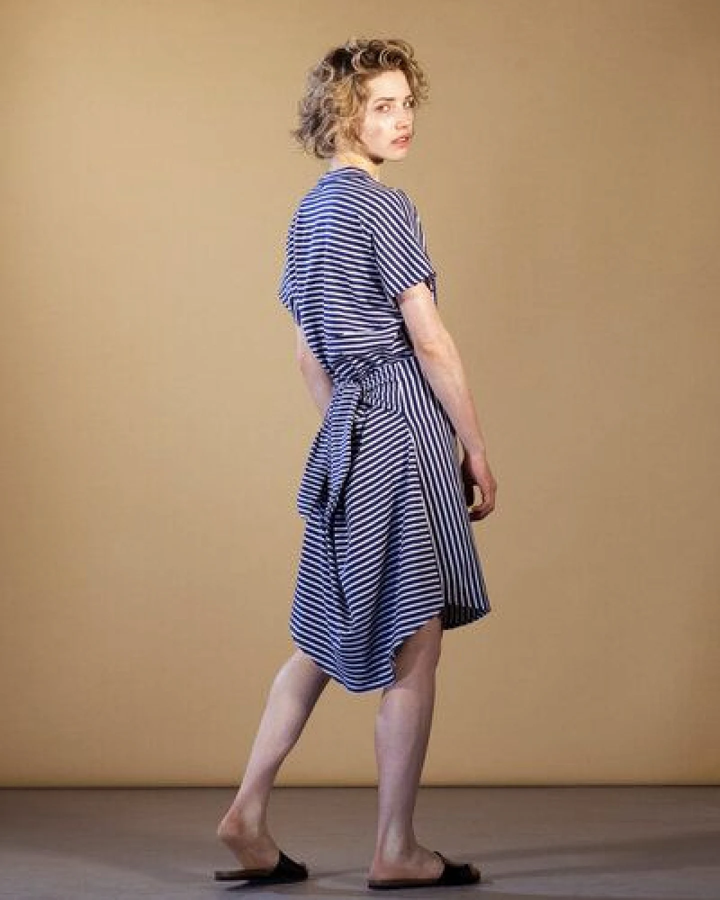 FORMAT ZIGN Kleid – Ansicht 2