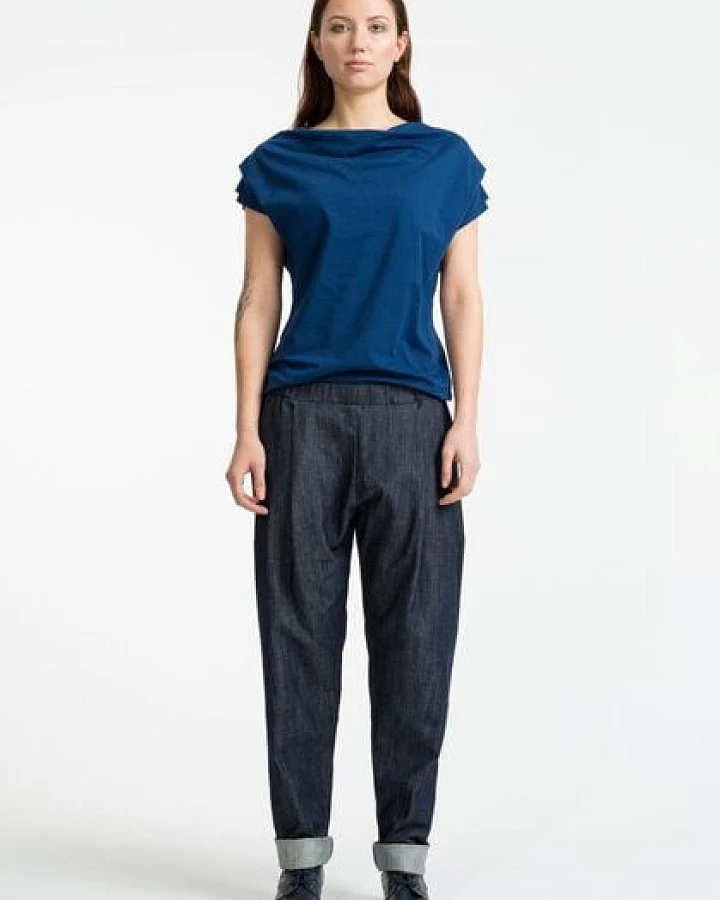 Blau