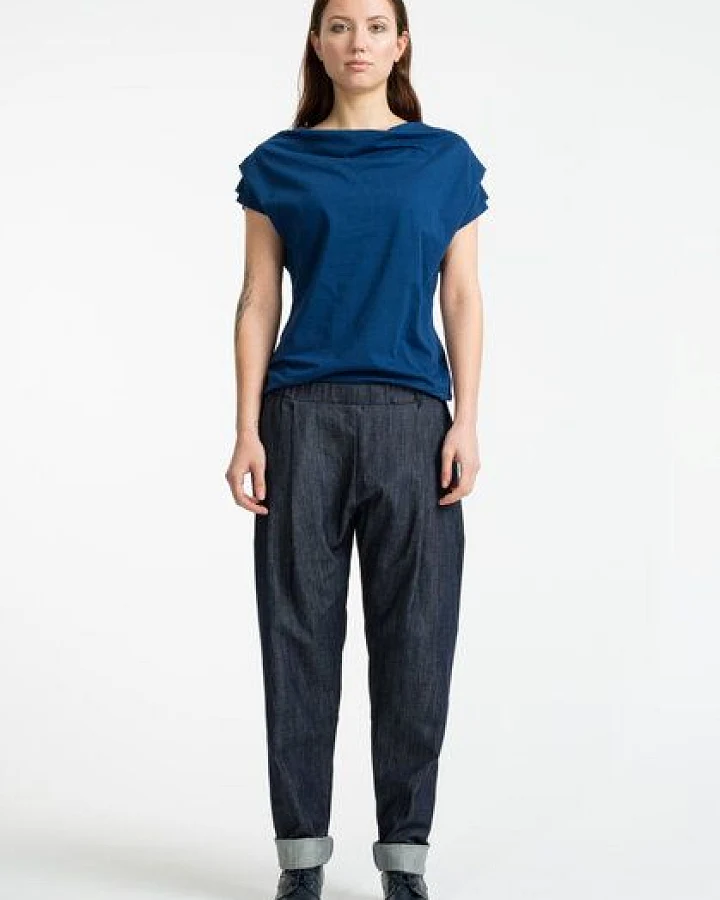 Blau
