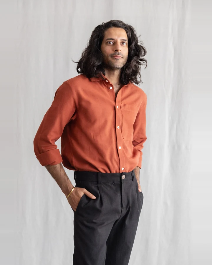 Jyoti Fair Works Herren vegan Hemd Jwala Mahagoni Rot