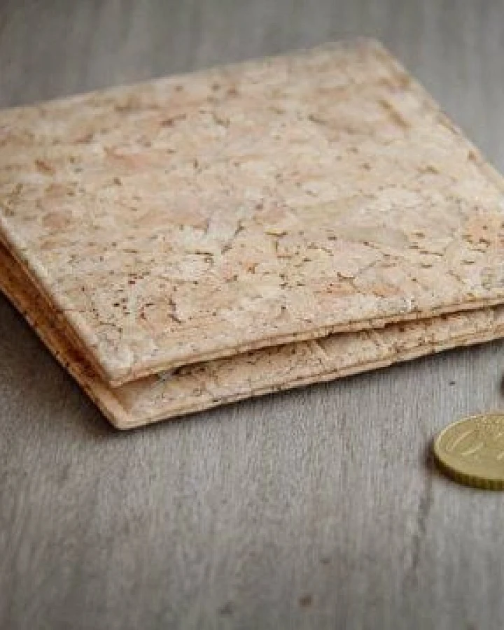 BY COPALA Portemonnaie aus Kork , handgefertigt, schlankes und kleines, zweifach faltbares Geldbörse aus veganem Leder