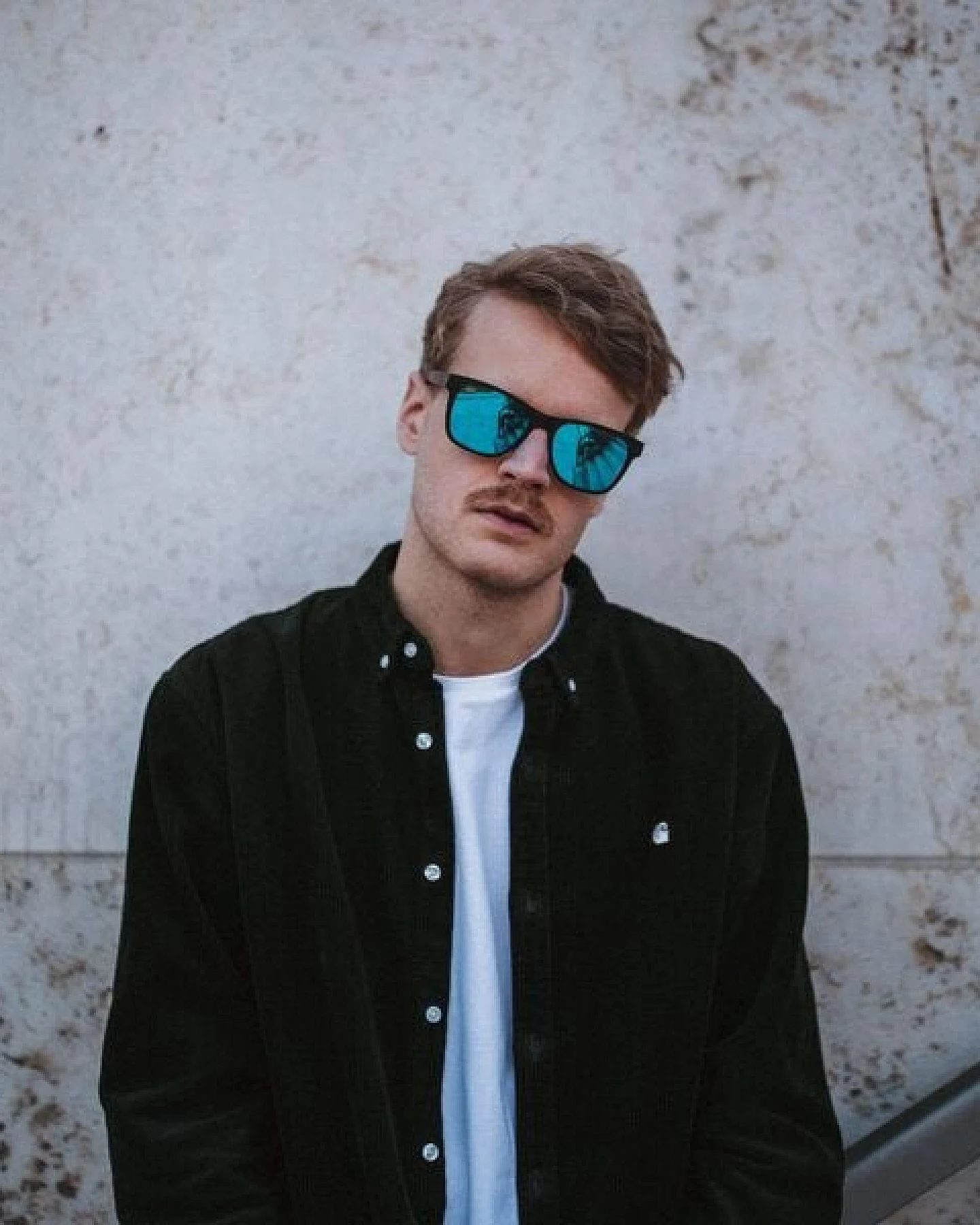 TAKE A SHOT Holz Sonnenbrille Eckig für Herren im sportlichen Design mit UV Schutz – Ansicht 4