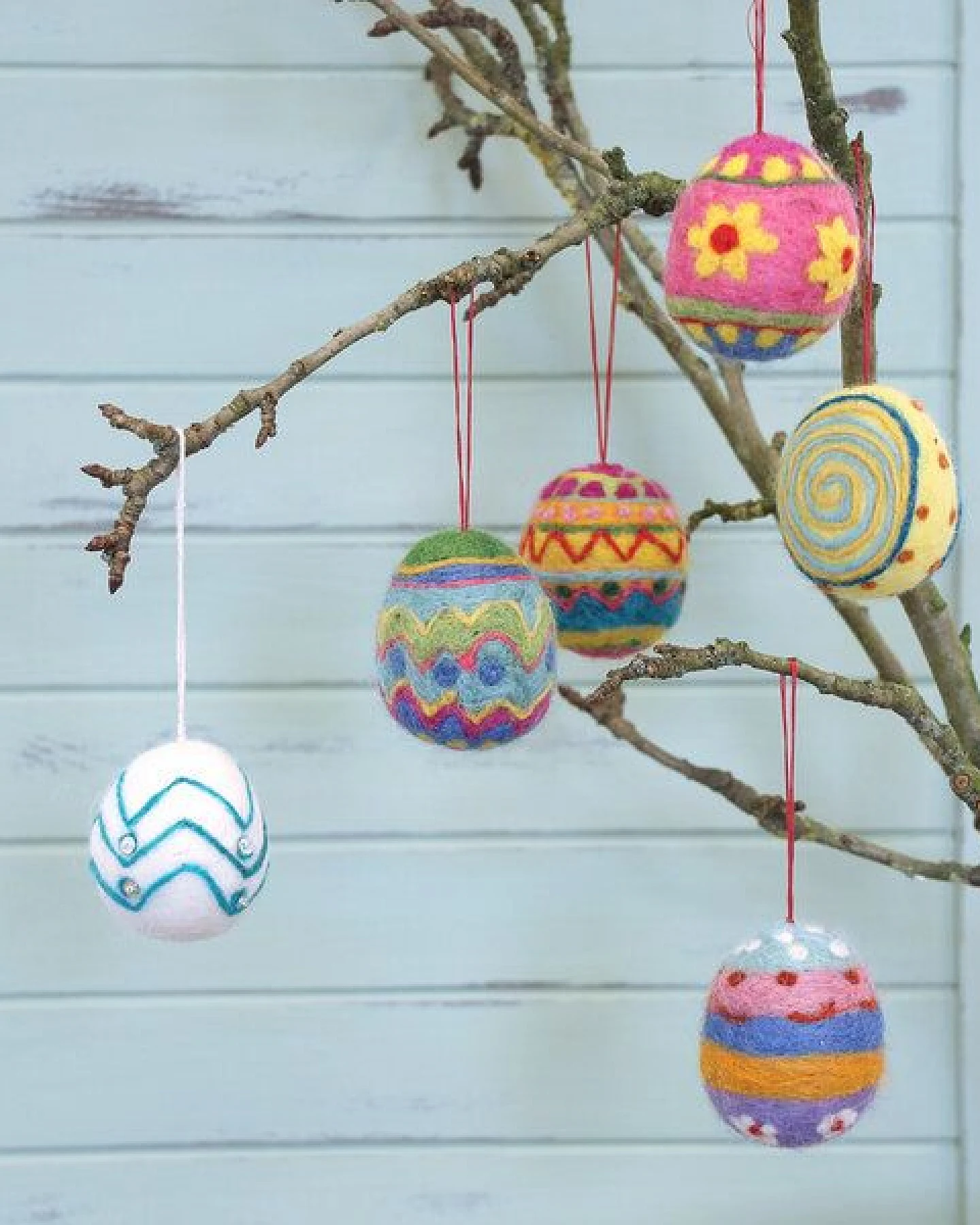 GLOBO Fair Trade Osterei gelb-pink aus Filz – Ansicht 2