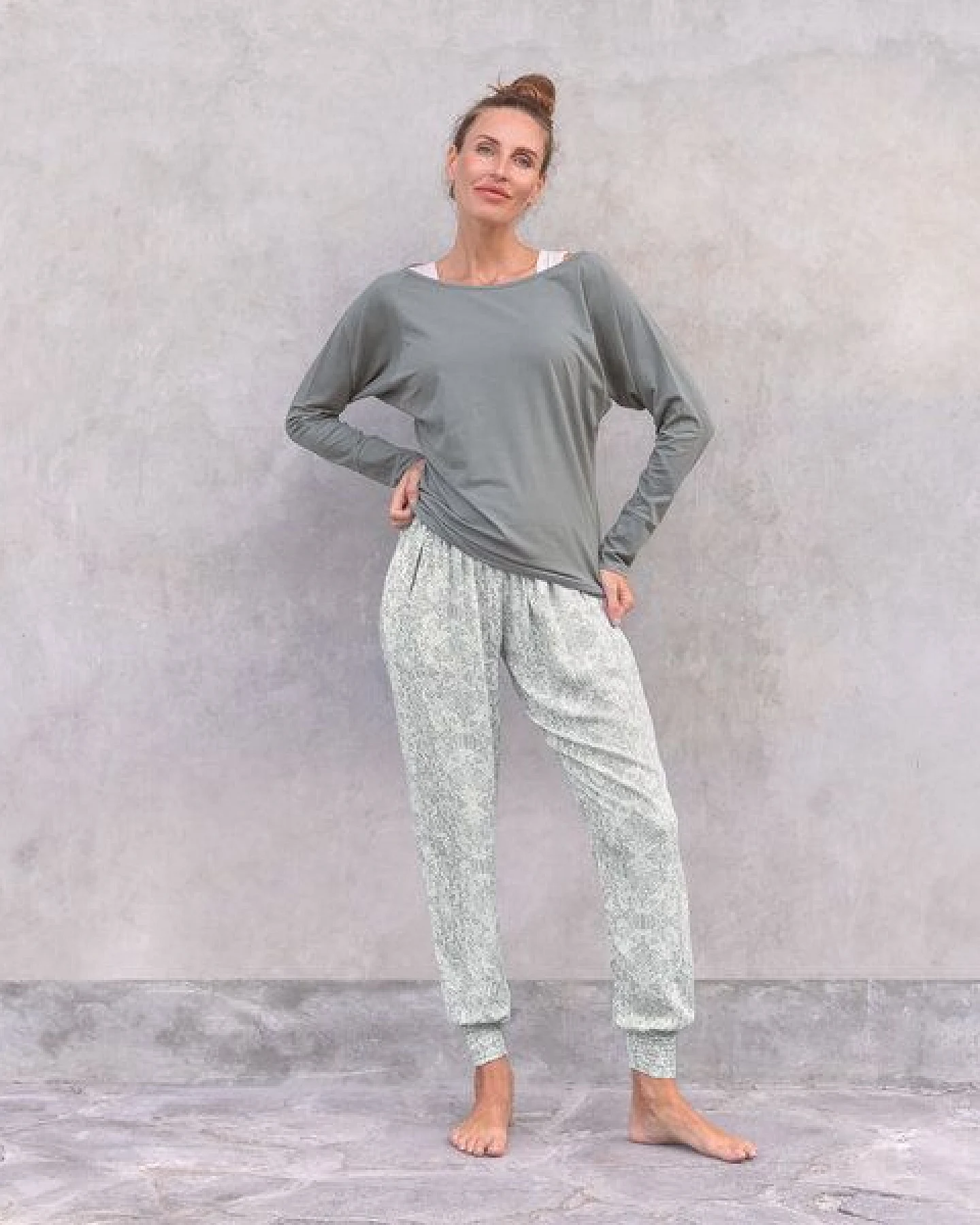 Jaya YANTI - Damen - Longsleeve für Yoga und Freizeit aus Biobaumwolle – Ansicht 2