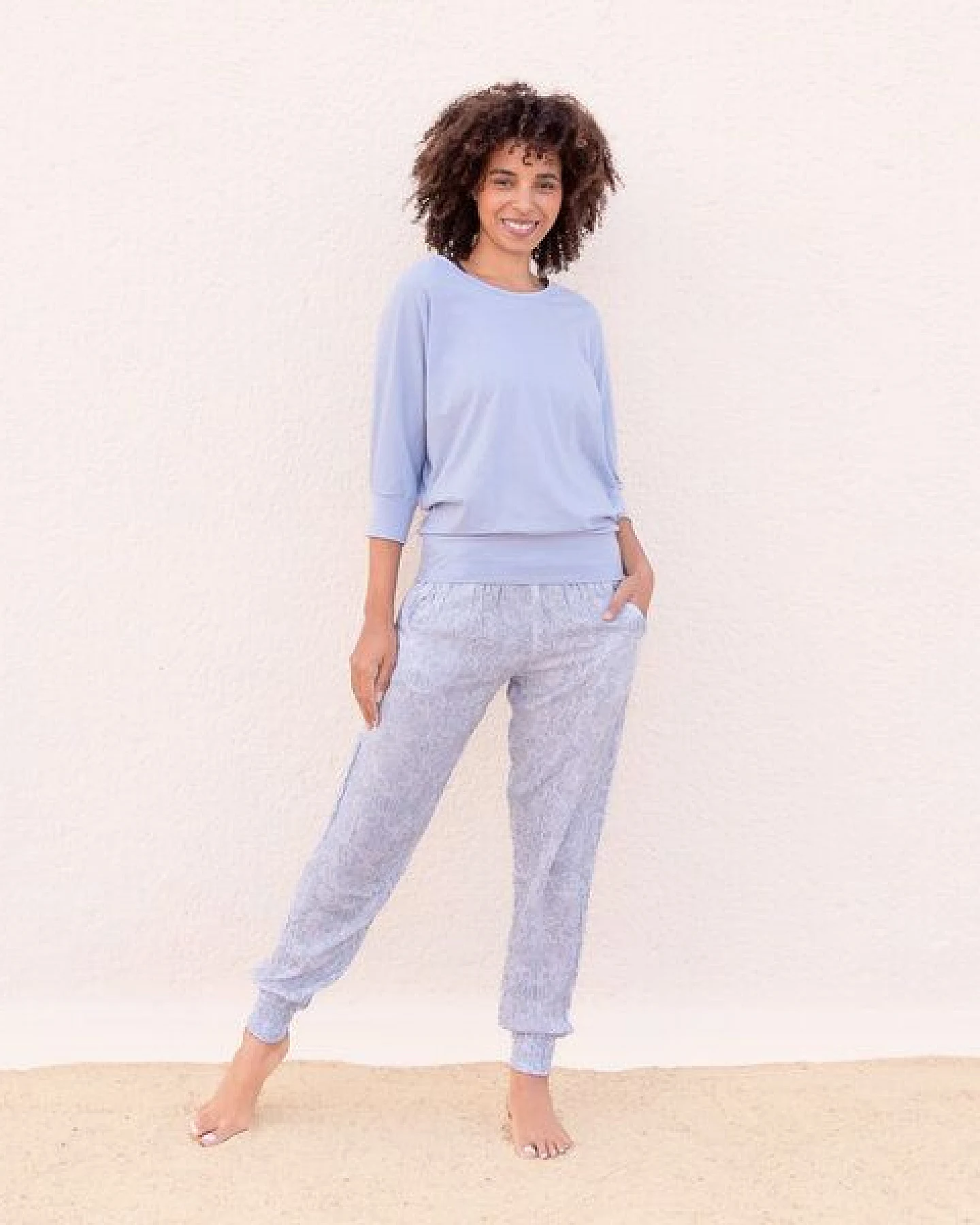 Jaya ANANDA PAISLEY - Damen - locker-leichte Sommerhose für Yoga und Freizeit – Ansicht 2