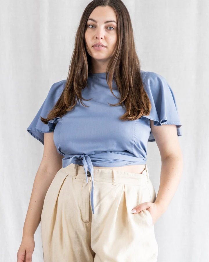 Jyoti Fair Works Damen vegan Wickelbluse Neeraj Blau