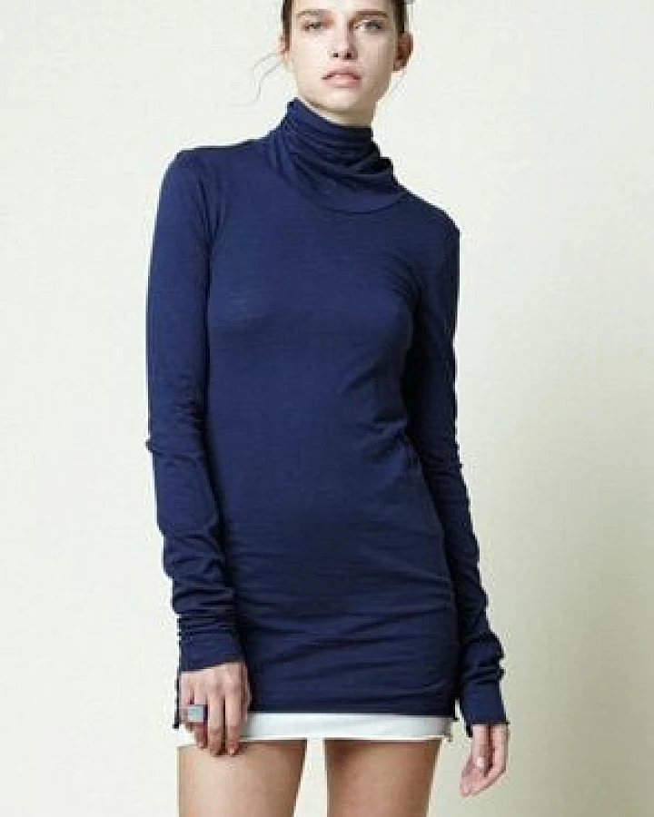 Stewart+Brown Lengthened Turtleneck