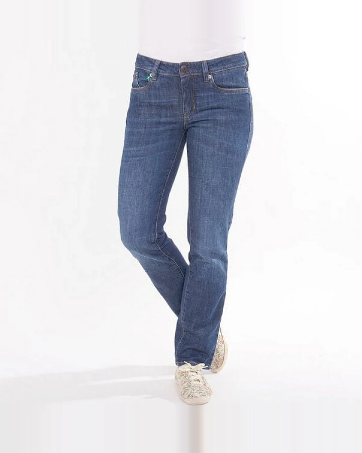 fairjeans Basic Jeans STRAIGHT WAVES, gerades Bein, jeansblau mit Waschung, mittelhoher Bund